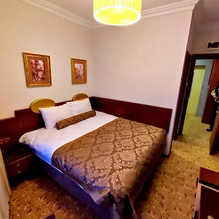 Euro Diamond فندق 3*