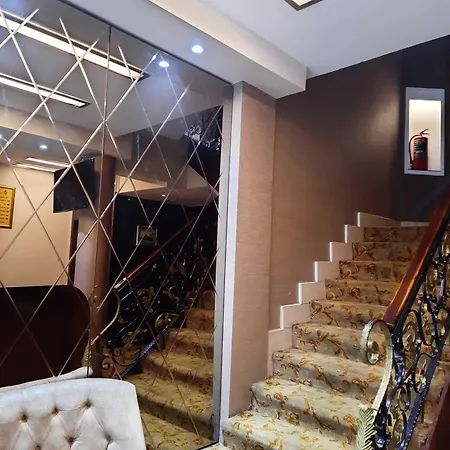 Euro Diamond Hotel 3*