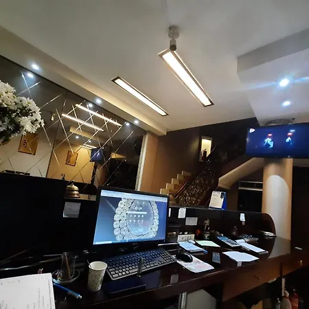 Euro Diamond 酒店 3*